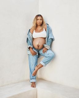 Melanie Fiona feet photo 9