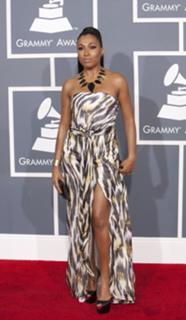 Melanie Fiona feet photo 7