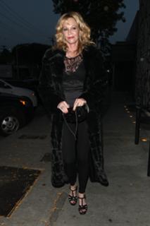 Melanie Griffith feet photo thumbnail