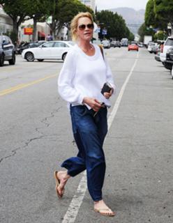 Melanie Griffith feet photo thumbnail