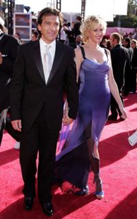 Melanie Griffith feet photo thumbnail