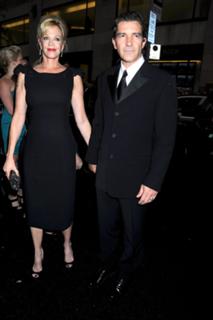 Melanie Griffith feet photo thumbnail