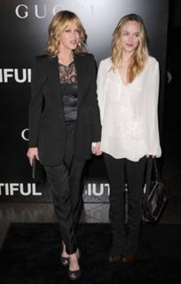 Melanie Griffith feet photo thumbnail