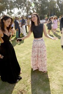 Melanie Iglesias feet photo thumbnail