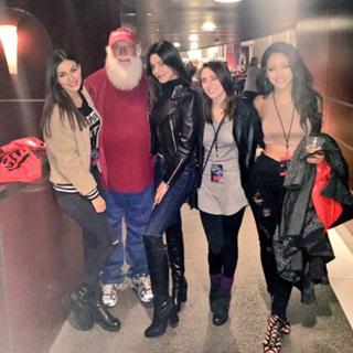 Melanie Iglesias feet photo thumbnail