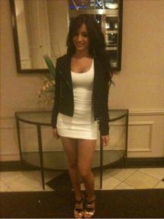 Melanie Iglesias feet photo thumbnail