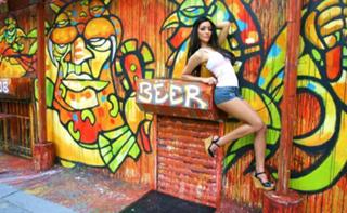 Melanie Iglesias feet photo thumbnail