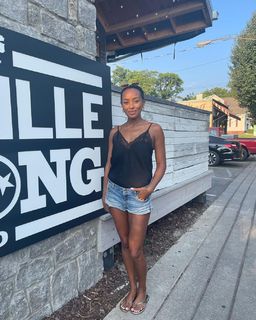 Melanie Liburd feet photo 7