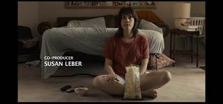 Melanie Lynskey feet photo thumbnail