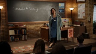 Melanie Lynskey feet photo thumbnail