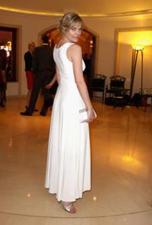 Melanie Marschke feet photo thumbnail