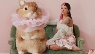 Melanie Martinez feet photo thumbnail