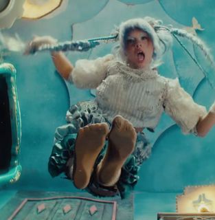 Melanie Martinez feet photo 4