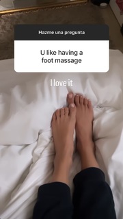 Melanie Pavola feet photo 13