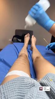 Melanie Pavola feet photo 5