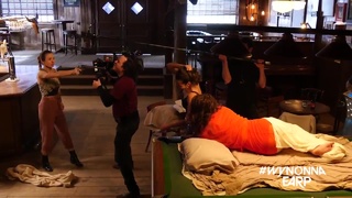 Melanie Scrofano feet photo thumbnail