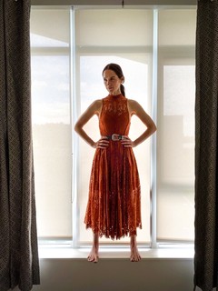 Melanie Scrofano feet photo thumbnail