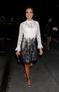 Melanie Sykes feet photo thumbnail