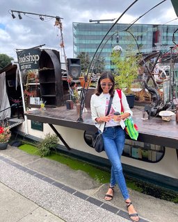 Melanie Sykes feet photo thumbnail