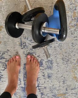 Melanie Sykes feet photo 6