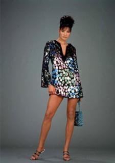 Melanie Sykes feet photo thumbnail