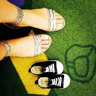 Melanie Vallejo feet photo 2