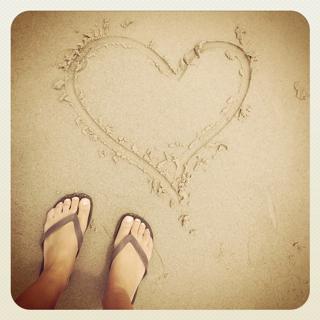 Melanie Vallejo feet photo 20
