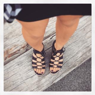 Melanie Vallejo feet photo 19