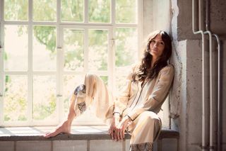 Melanie Winiger feet photo 16