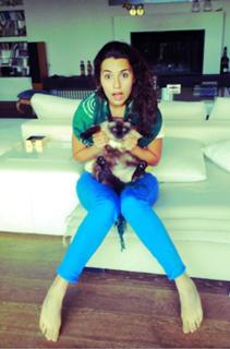Melia Kreiling feet photo 2