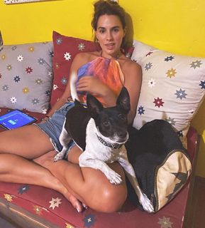 Melia Kreiling feet photo 4