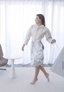 Melia Kreiling feet photo 6