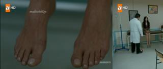 Melike Yalova feet photo 3