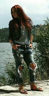 Melina Aslanidou feet photo 3