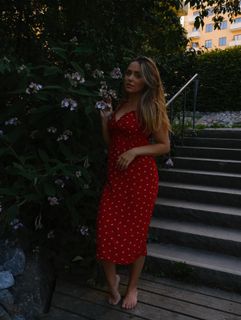 Melina Goransson feet photo 4