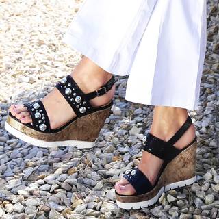 Melina Lezcano feet photo 5