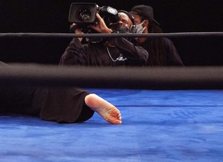 Melina Perez feet photo thumbnail