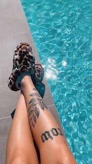 Melina Sophie feet photo 6