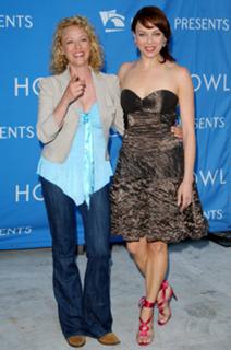 Melinda Clarke feet photo thumbnail