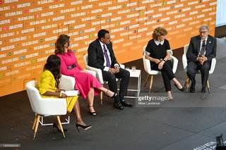 Melinda Gates feet photo 2