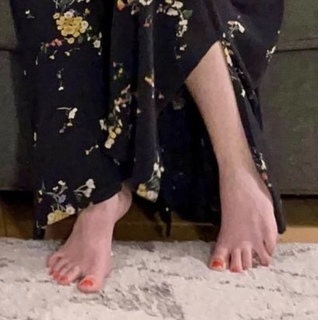 Melinda McGraw feet photo 2