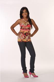 Melinda Shankar feet photo 4