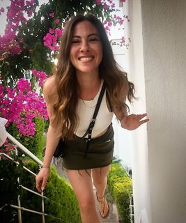 Melis Babadag feet photo 11