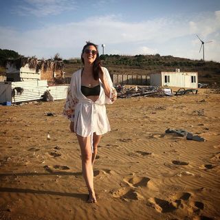 Melis Babadag feet photo 9