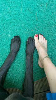 Melis Babadag feet photo 17