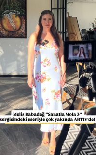 Melis Babadag feet photo 3