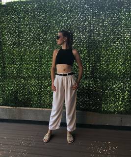 Melis Sezen feet photo thumbnail