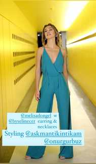 Melisa Döngel feet photo thumbnail