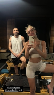 Melisa Döngel feet photo thumbnail