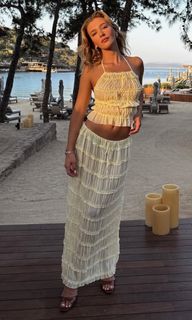 Melisa Döngel feet photo thumbnail